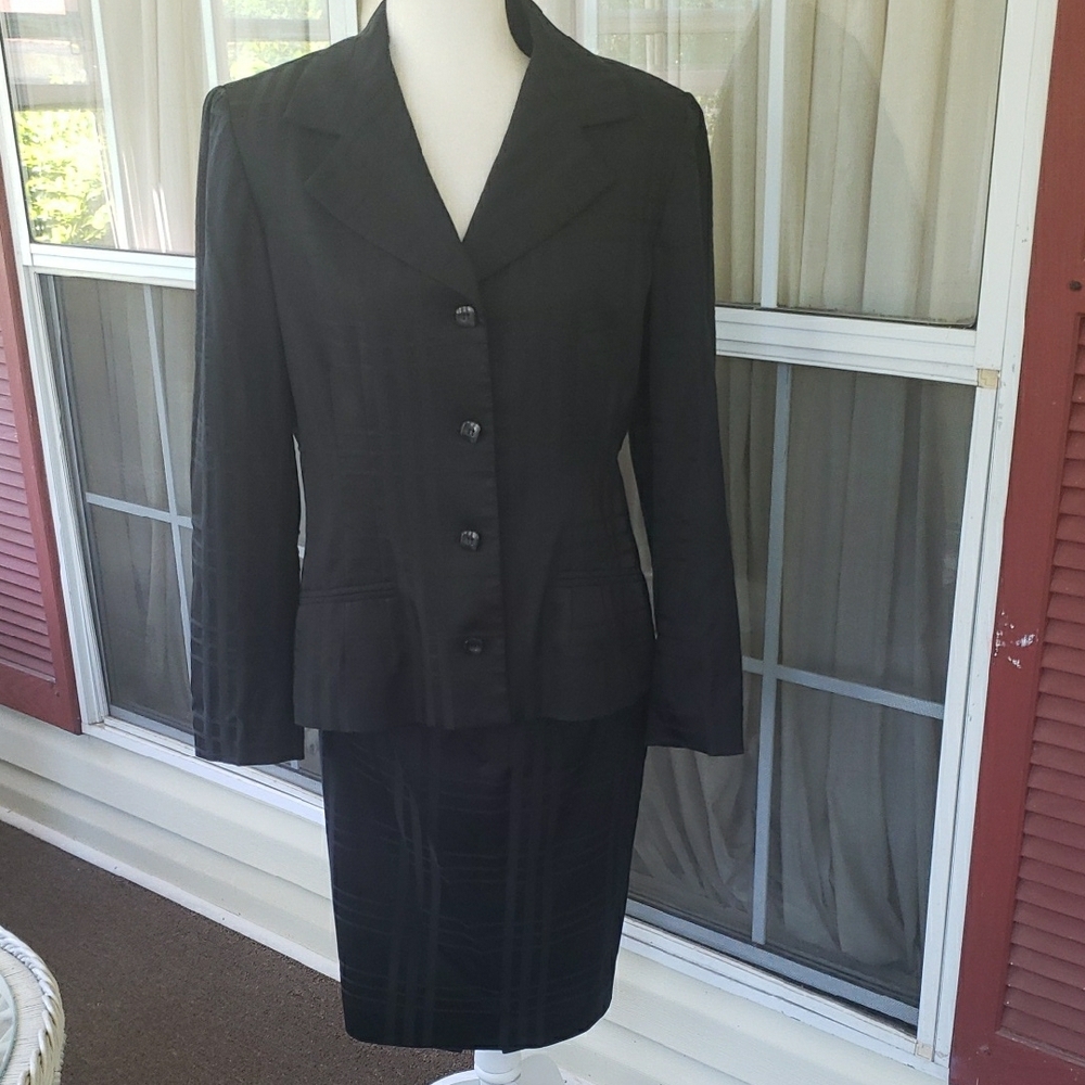 ETCETERA Women's 2 Pcs Retro Bohemian Stripe Black Blazer and Skirt Set